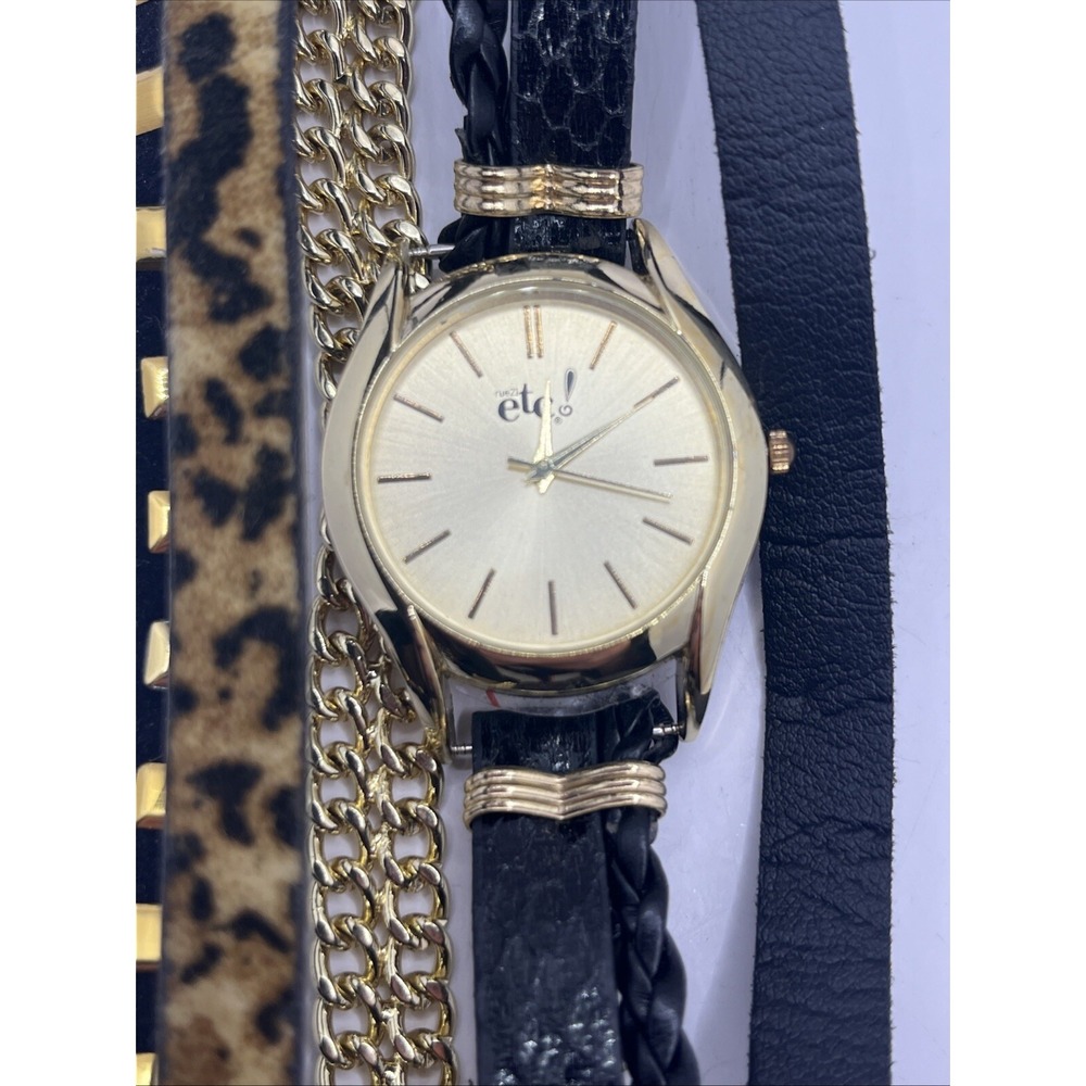 RUE 21 ETC! Magnetic Bracelet‎ Women's Quartz Watch Gold/Black- New Battery